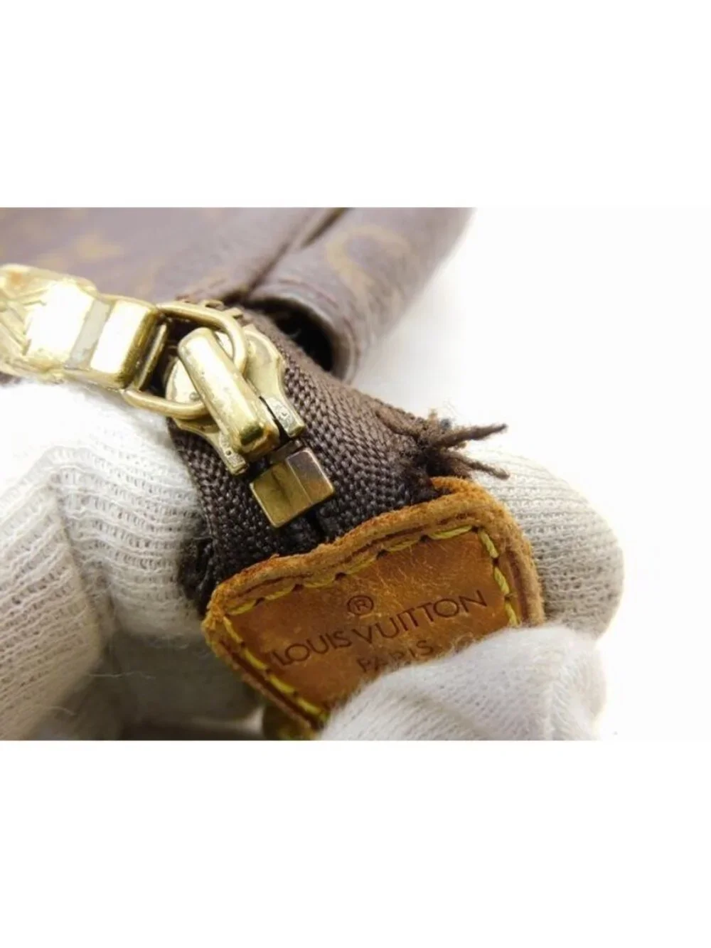 Louis Vuitton Pouch Pochette Monogram